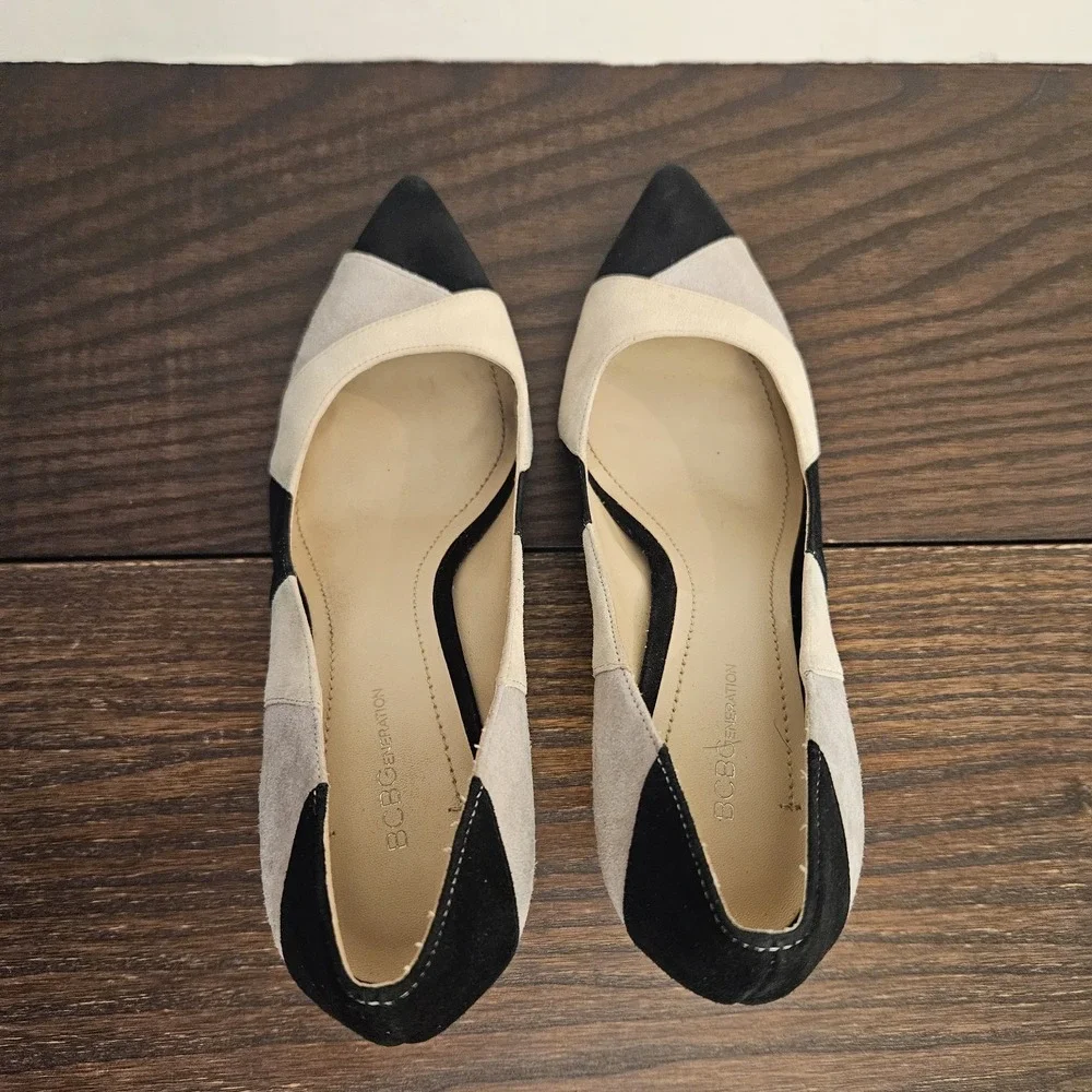 BCBGeneration Womens 8M Suede Patchwork Pumps Black Gray Cream Pointed Toe— Chic